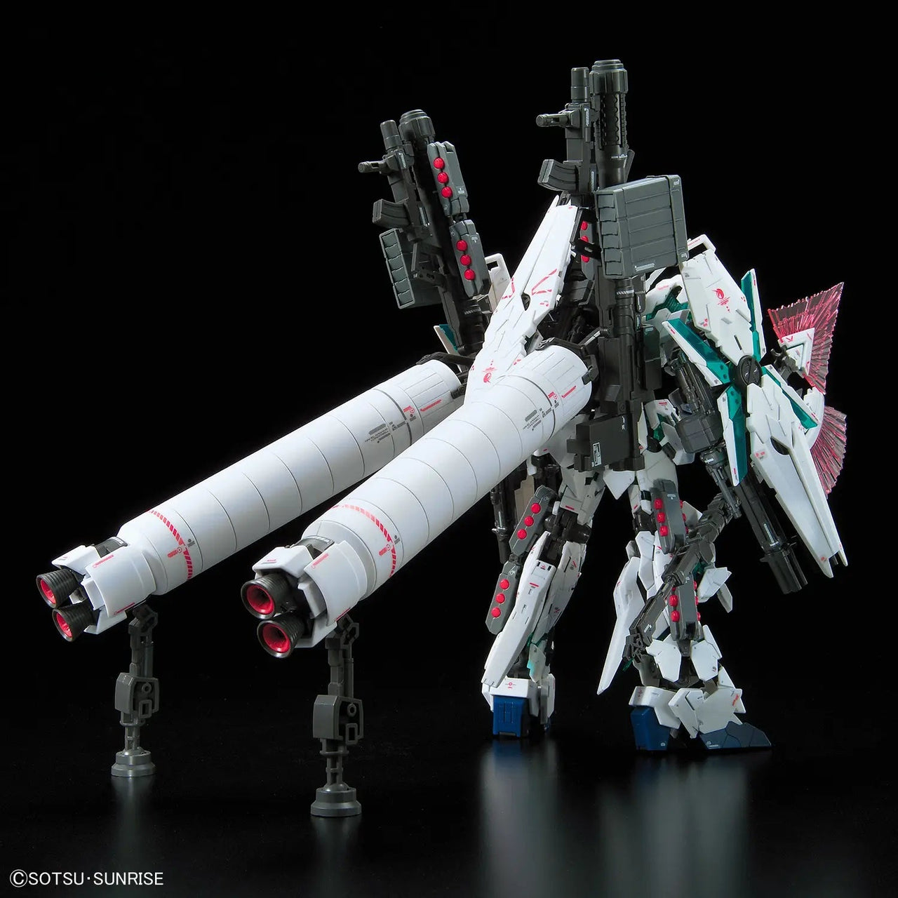 Bandai GUNDAM - RG 1/144 RX - 0 Full Armor Unicorn Gundam - Model Kit by LAB7 Malta, Europe