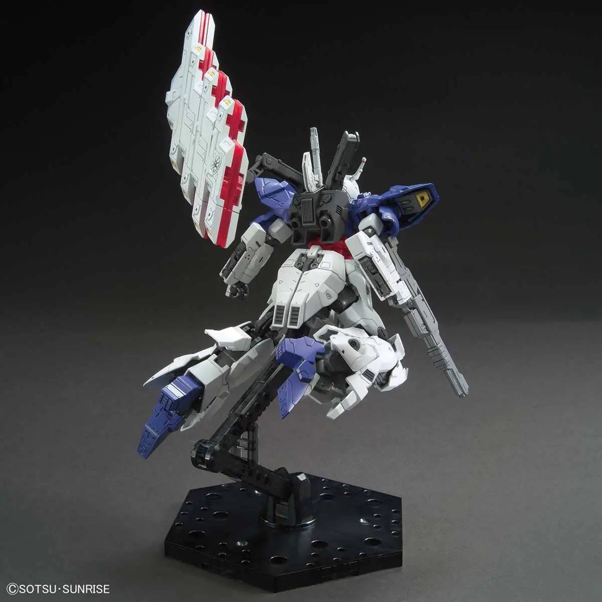 Bandai Bandai HGUC 1/144 Moon Gundam Model Kit – Mobile Suit Moon Gundam by LAB7 Malta, Europe
