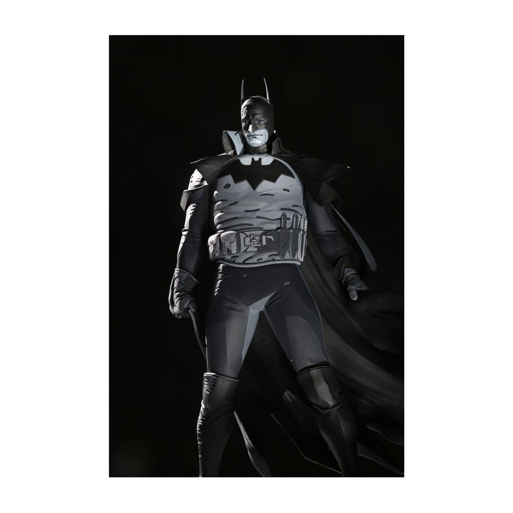DC Direct Batman Black & White Statue 1/10 Batman by Mike Mignola 20 cm by LAB7 Malta, Europe