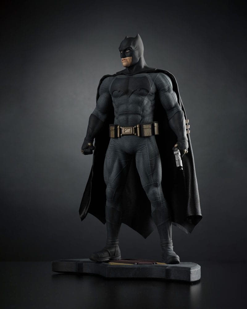 McFarlane Batman v Superman 1/6 Scale Batman Statue (32cm) by LAB7 Malta, Europe
