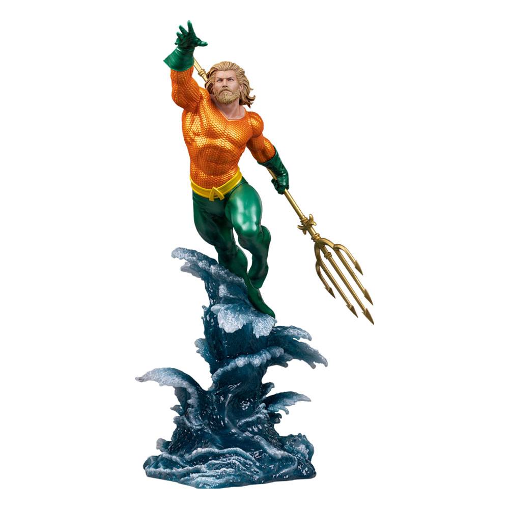 Tweeterhead DC Comics Maquette 1/6 Aquaman 51 cm by LAB7 Malta, Europe