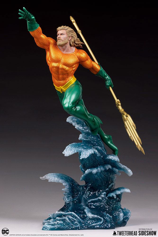 Tweeterhead DC Comics Maquette 1/6 Aquaman 51 cm by LAB7 Malta, Europe