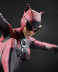 McFarlane DC Designer Series Catwoman 1/6 Scale Statue by Jock (33cm) by LAB7 Malta, Europe