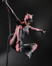 McFarlane DC Designer Series Catwoman 1/6 Scale Statue by Jock (33cm) by LAB7 Malta, Europe