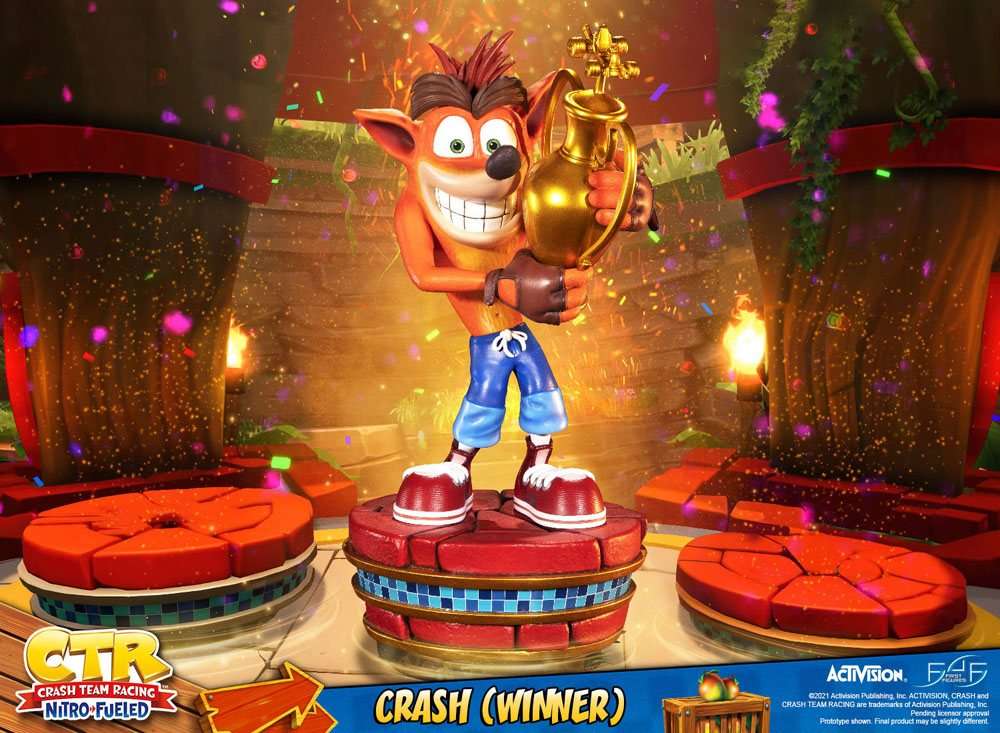 First 4 Figures First 4 Figures Crash Team Racing Nitro - Fuelled Statue Crash (Winner) 46 cm by LAB7 Malta, Europe