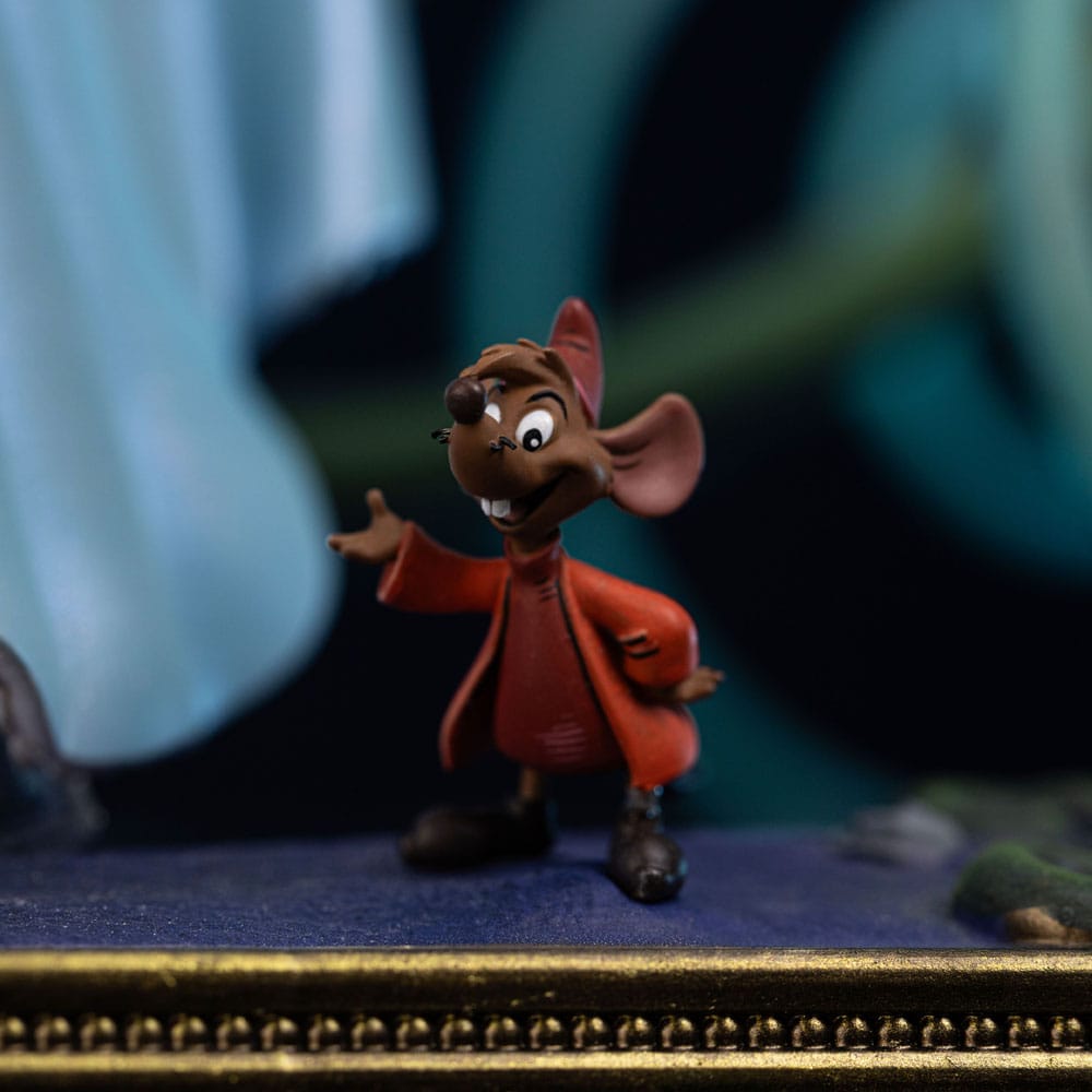 Iron Studios Deluxe Art Scale Cinderella Statue 30 cm by LAB7 Malta, Europe