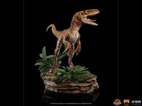 Iron Studios Iron Studios Jurassic World The Lost World Deluxe Art Scale Statue 1/10 Velociraptor 18 cm by LAB7 Malta, Europe