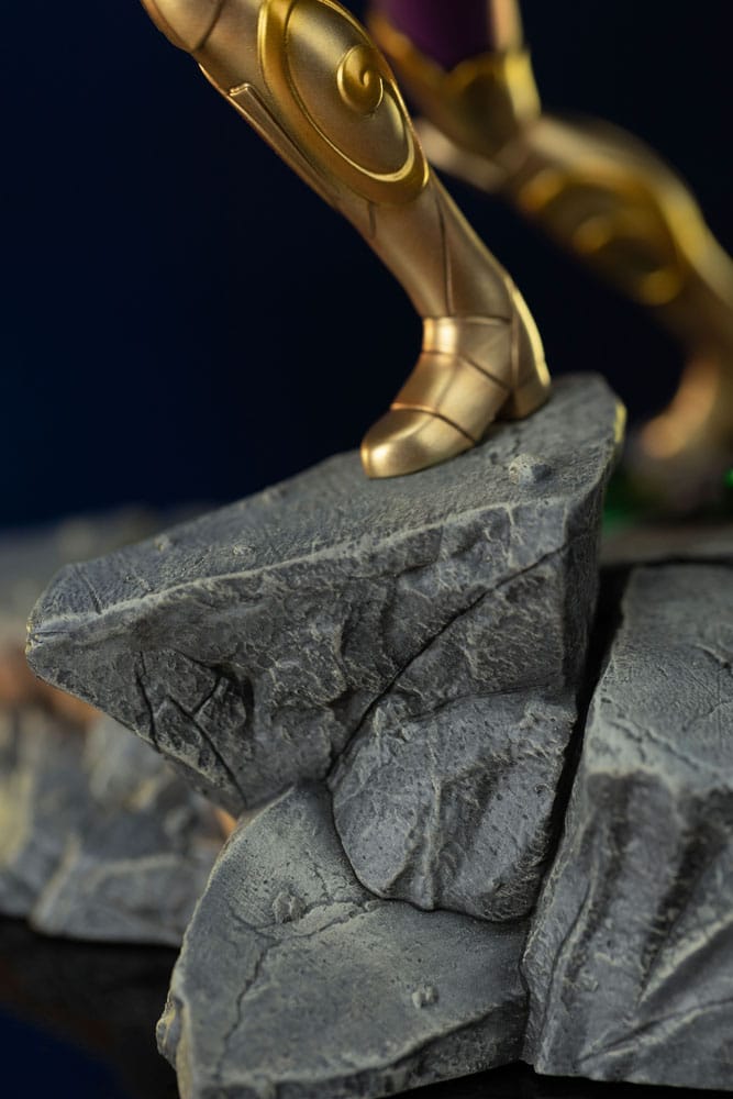 Iron Studios Saint Seiya Capricorn Shura 1/10 Art Scale Statue in Malta | LAB7