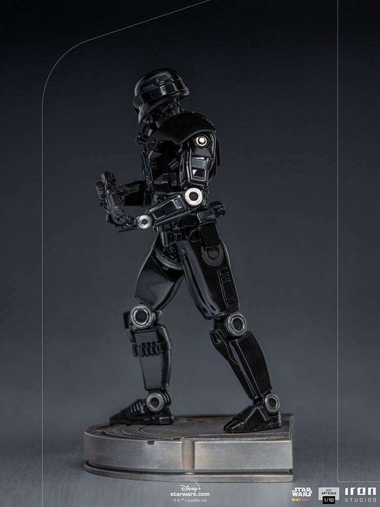 Iron Studios Iron Studios Star Wars The Mandalorian BDS Art Scale Statue 1/10 Dark Trooper 24 cm by LAB7 Malta, Europe