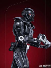 Iron Studios Iron Studios Star Wars The Mandalorian BDS Art Scale Statue 1/10 Dark Trooper 24 cm by LAB7 Malta, Europe