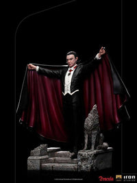 Iron Studios Iron Studios Universal Monsters Deluxe Art Scale Statue 1/10 Dracula 22 cm by LAB7 Malta, Europe