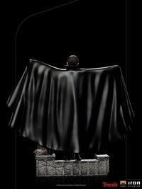 Iron Studios Iron Studios Universal Monsters Deluxe Art Scale Statue 1/10 Dracula 22 cm by LAB7 Malta, Europe