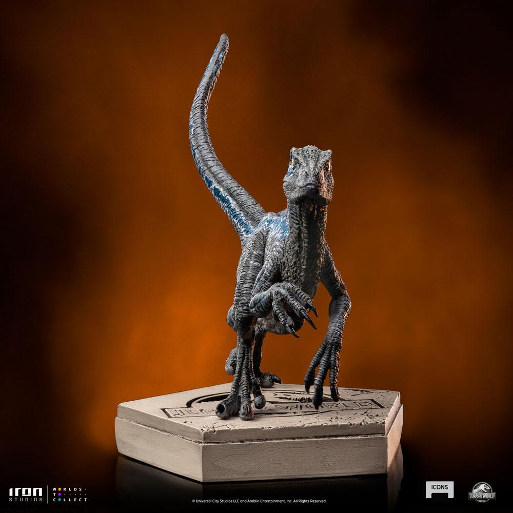 Iron Studios Jurassic World Icons Statue Velociraptor Blue 9 cm by LAB7 Malta, Europe