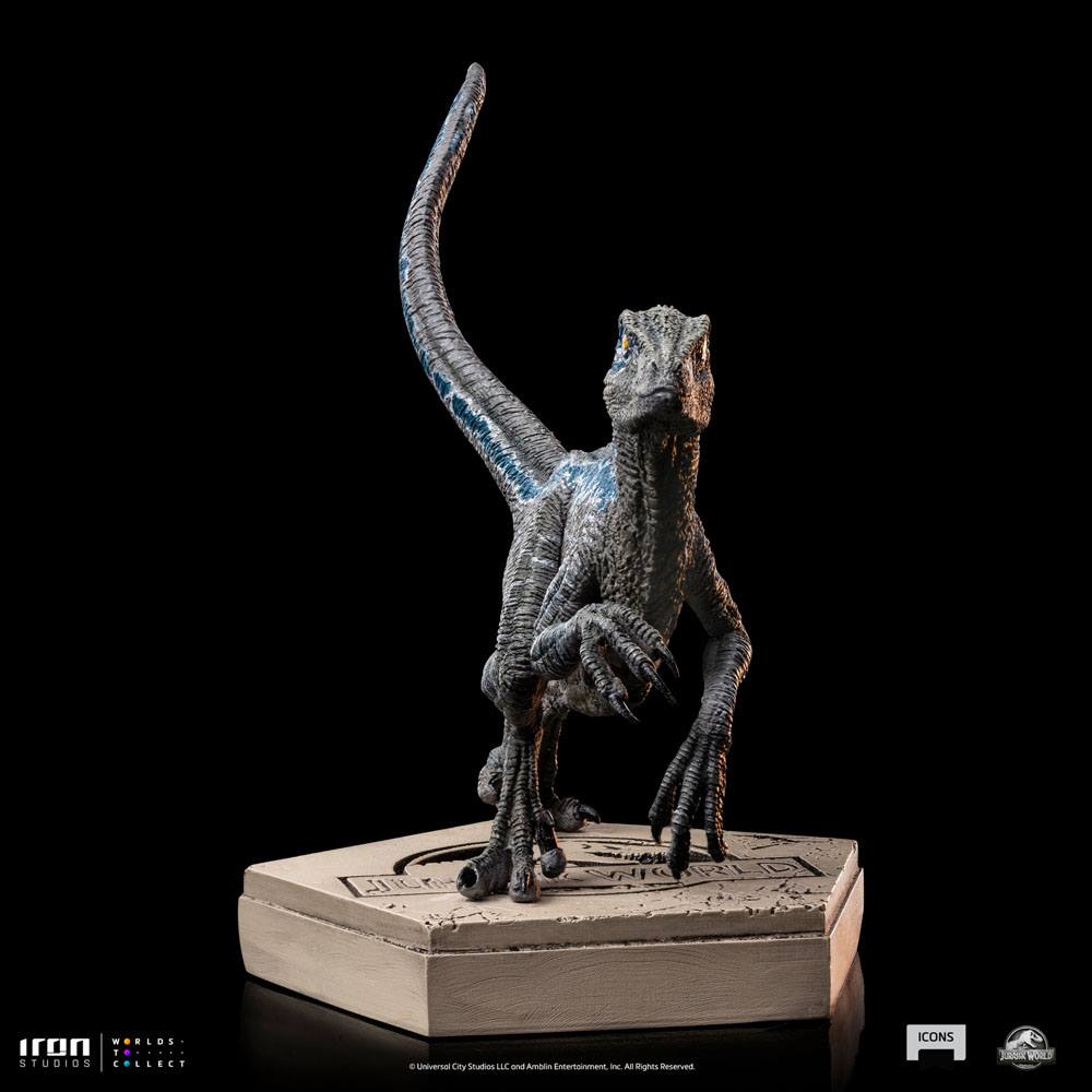 Iron Studios Jurassic World Icons Statue Velociraptor Blue 9 cm by LAB7 Malta, Europe