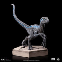 Iron Studios Jurassic World Icons Statue Velociraptor Blue 9 cm by LAB7 Malta, Europe