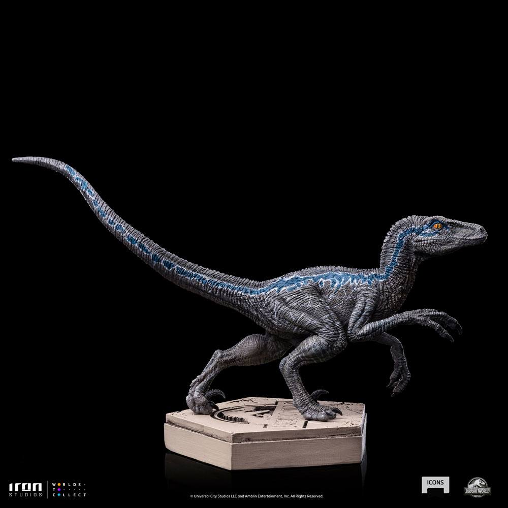 Iron Studios Jurassic World Icons Statue Velociraptor Blue 9 cm by LAB7 Malta, Europe
