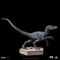 Iron Studios Jurassic World Icons Statue Velociraptor Blue 9 cm by LAB7 Malta, Europe