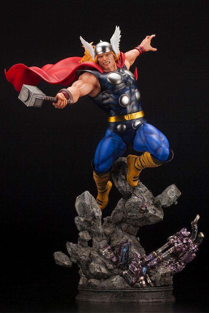 Kotobukiya Marvel Avengers Fine Art Statue 1/6 Thor 44 cm by LAB7 Malta, Europe