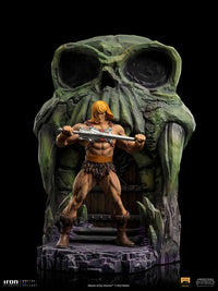 Iron Studios Masters of the Universe Deluxe Art Scale Statue 1/10 He - Man 34 cm by LAB7 Malta, Europe