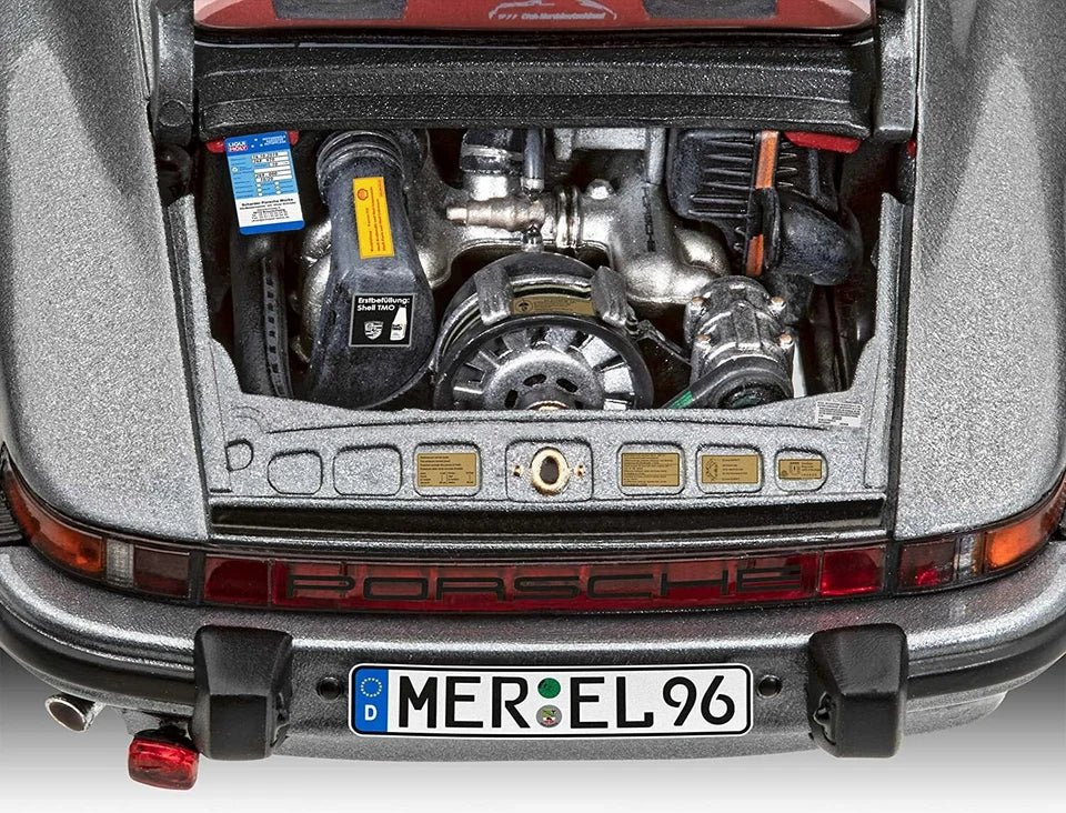 Revell Porsche 911 G Model Coupé (1:24 Scale) by LAB7 Malta, Europe