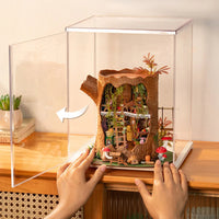 Rolife Acrylic Display Cover Portrait L DF06L by LAB7 Malta, Europe
