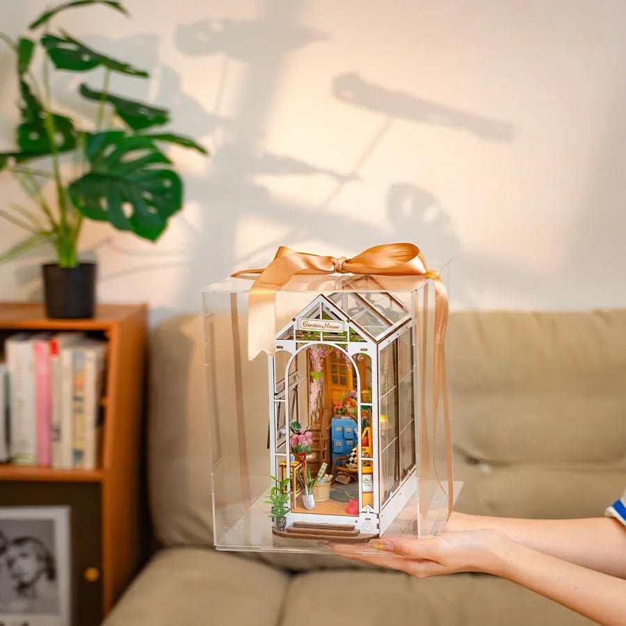 Rolife Rolife DIY Book Nook Flower House Shelf Insert TGB06 by LAB7 Malta, Europe