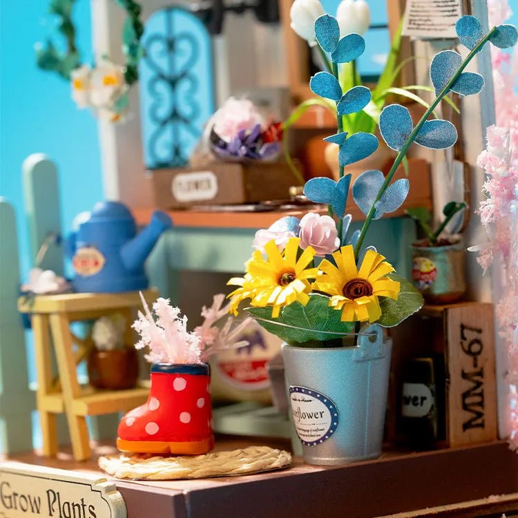 Rolife Rolife Dreaming Terrace Garden DS030 – DIY Miniature Flower Room Kit by LAB7 Malta, Europe