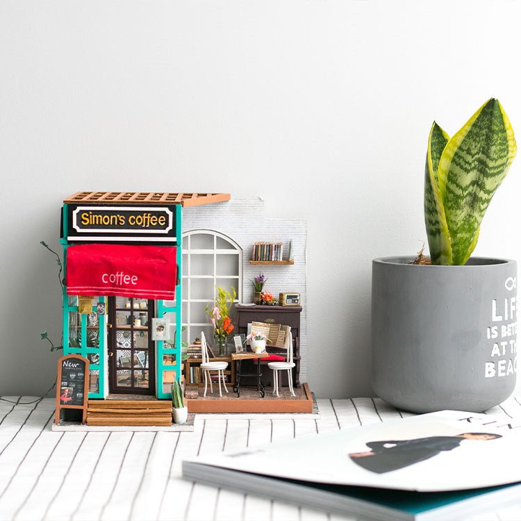 Rolife Rolife Simon’s Coffee DG109 – DIY Miniature Café Dollhouse Kit by LAB7 Malta, Europe