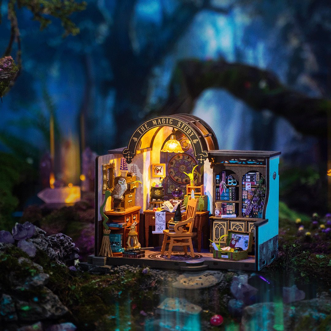 Rolife Rolife The Magic Study DG166 – DIY Miniature Wizard Room House Kit by LAB7 Malta, Europe