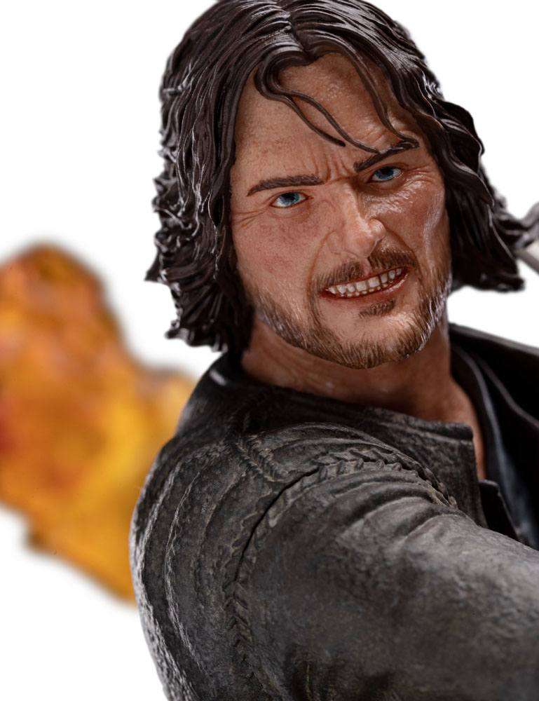 WETA Workshop The Lord of the Rings Figures of Fandom PVC Statue Aragorn 28 cm by LAB7 Malta, Europe