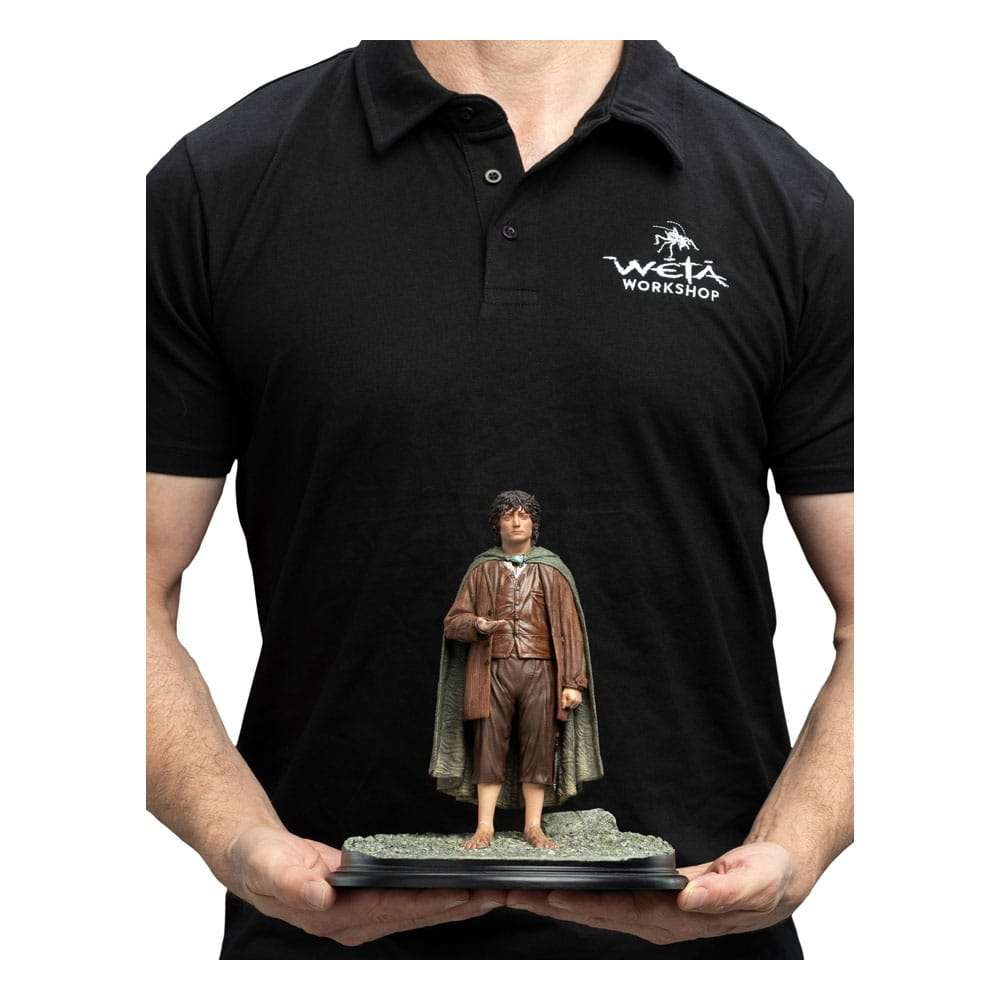 WETA Workshop The Lord of the Rings Statue 1/6 Frodo Baggins, Ringbearer 24 cm by LAB7 Malta, Europe