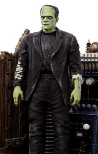 Iron Studios Universal Monsters Deluxe Art Scale Statue 1/10 Frankenstein Monster by LAB7 Malta, Europe