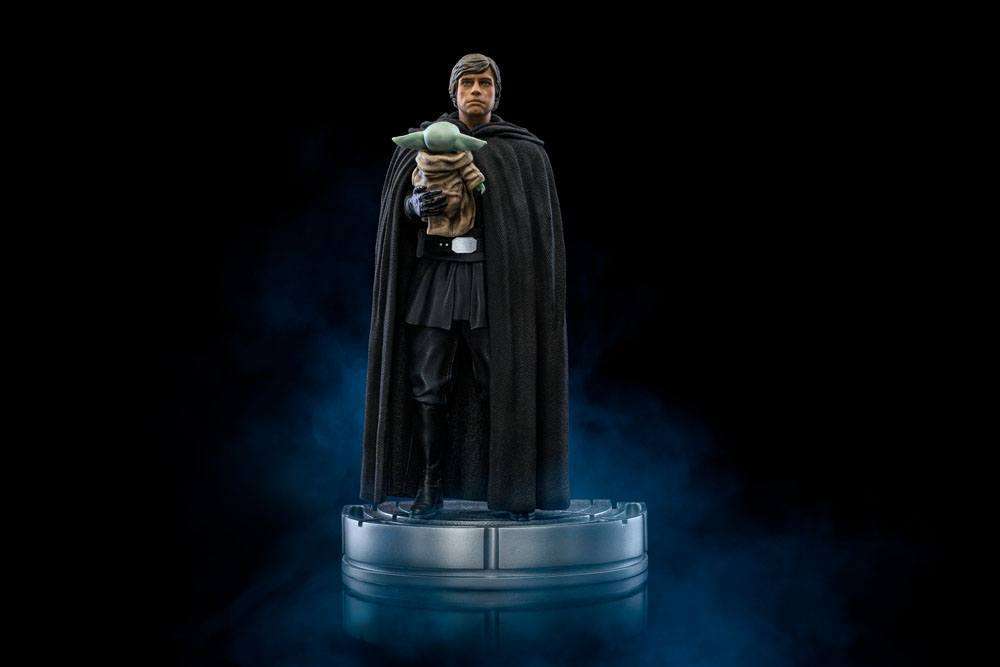 Iron Studios Wars The Mandalorian Art Scale Statue 1/10 Luke Skywalker and Grogu 21 cm by LAB7 Malta, Europe