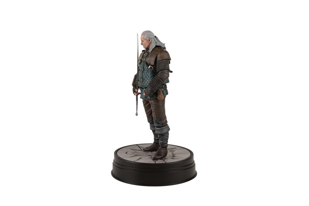 Dark Horse Comics Witcher 3 Wild Hunt PVC Statue Vesemir 21 cm by LAB7 Malta, Europe