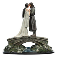 Weta Workshop The Lord of the Rings Aragorn & Arwen Mini Statue (24 cm) in Malta | LAB7