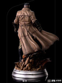 Iron Studios Zack Snyder's Justice League Legacy Replica Statue 1/4 Batman Knightmare 58 cm by LAB7 Malta, Europe